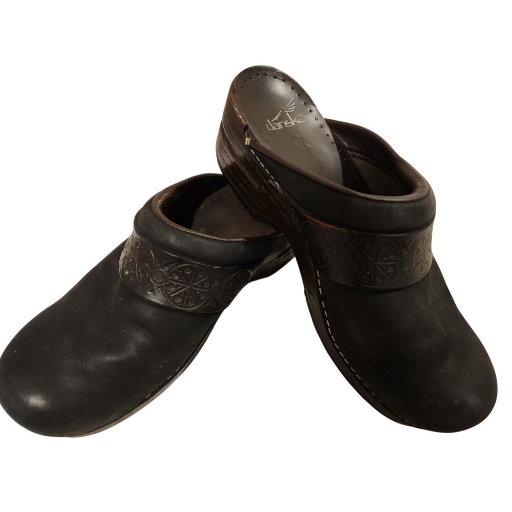 Dansko Clogs Women's Size 38 Black Leather Comfort Slip On Shoes